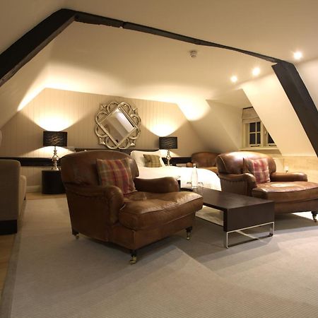The White Horse Hotel, Romsey, Hampshire المظهر الخارجي الصورة