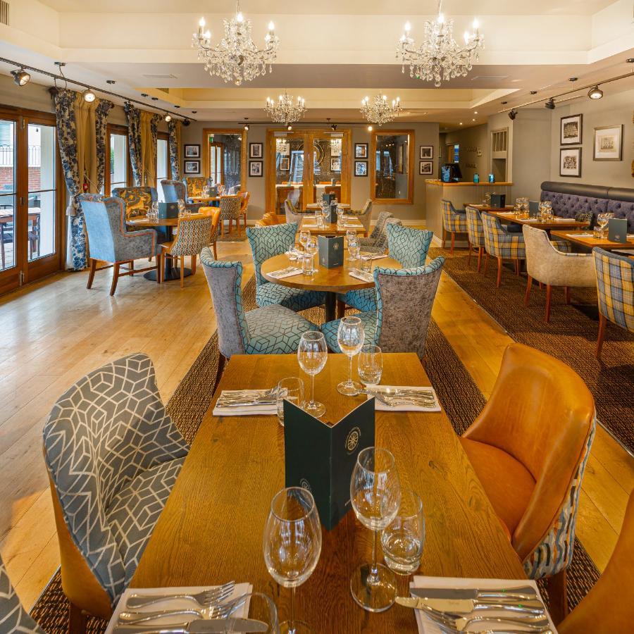 The White Horse Hotel, Romsey, Hampshire المظهر الخارجي الصورة