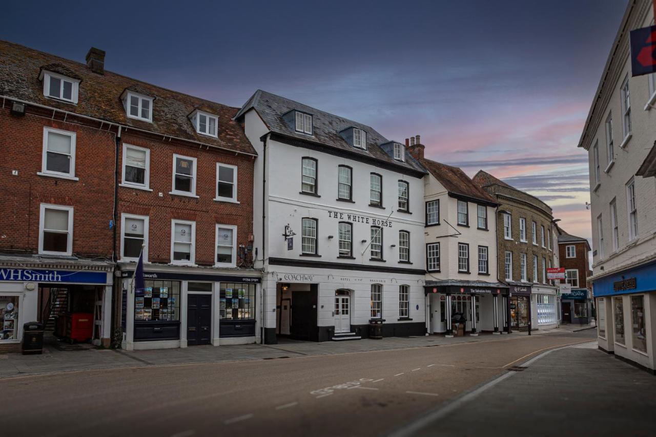 The White Horse Hotel, Romsey, Hampshire المظهر الخارجي الصورة
