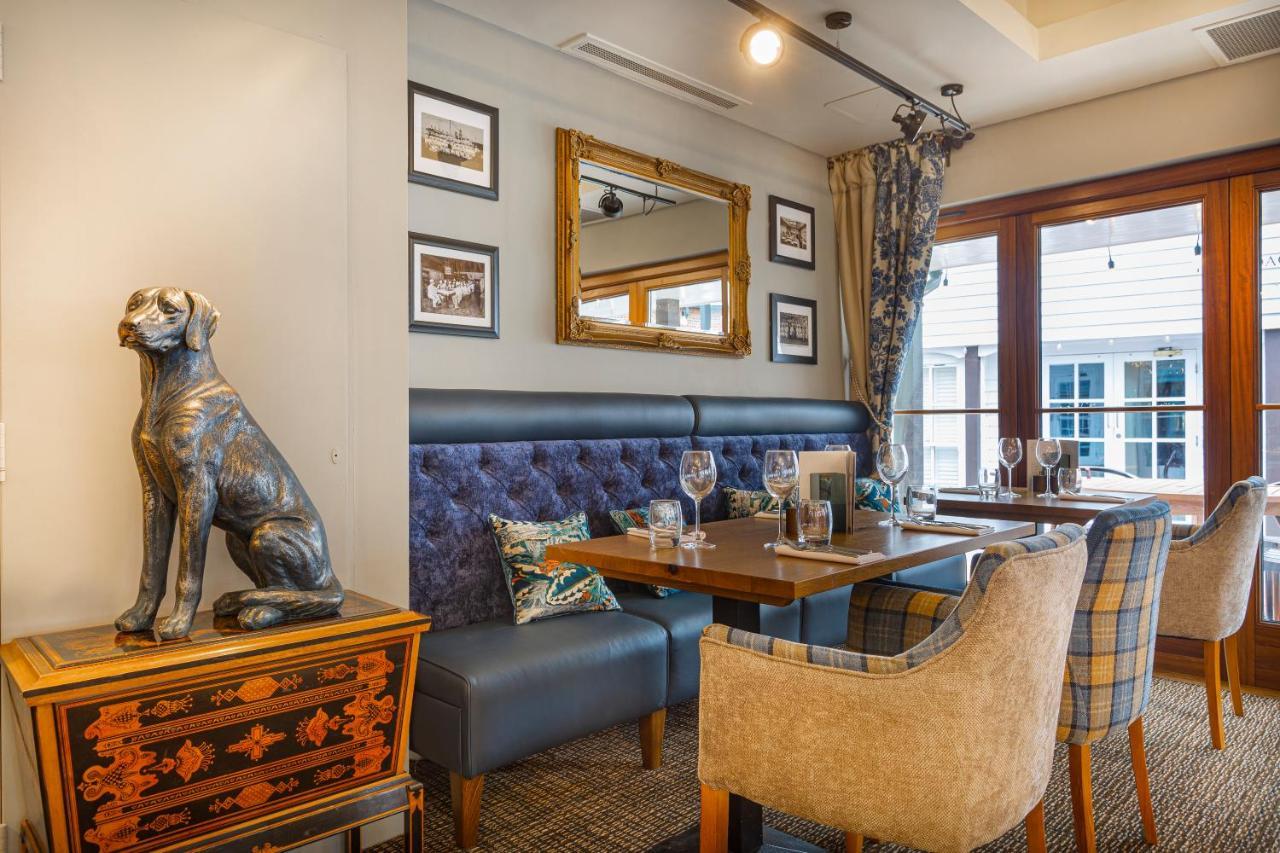 The White Horse Hotel, Romsey, Hampshire المظهر الخارجي الصورة
