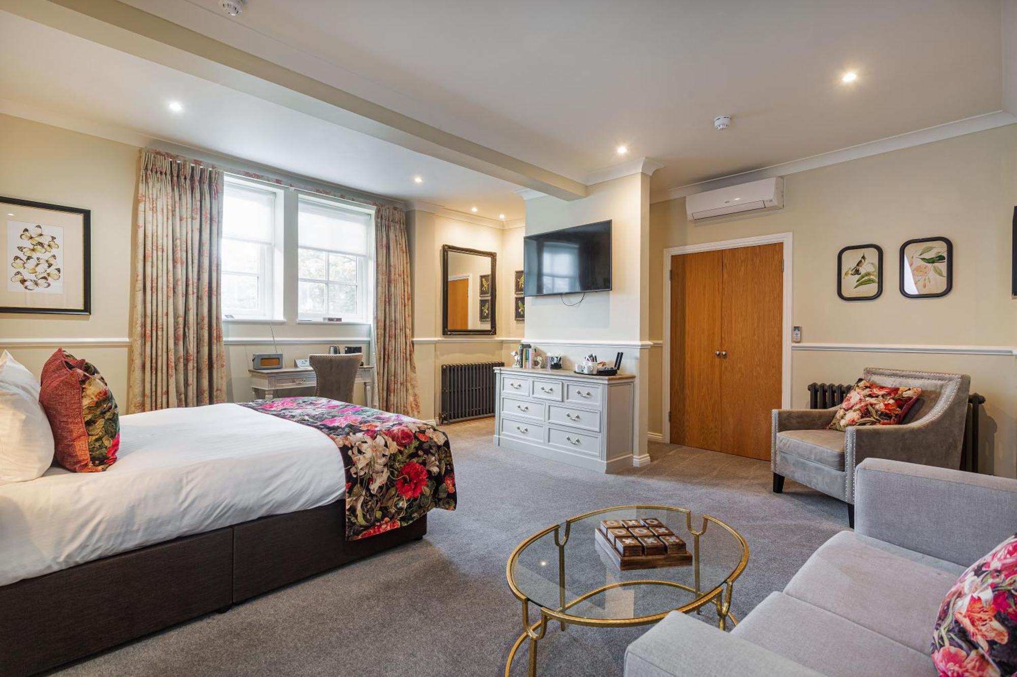 The White Horse Hotel, Romsey, Hampshire المظهر الخارجي الصورة
