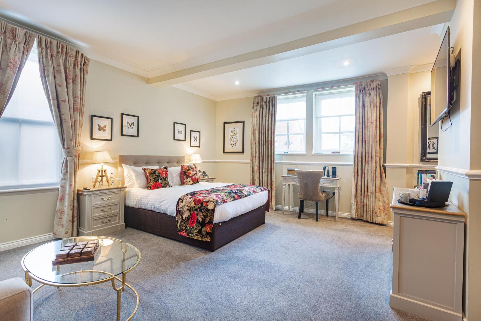 The White Horse Hotel, Romsey, Hampshire المظهر الخارجي الصورة