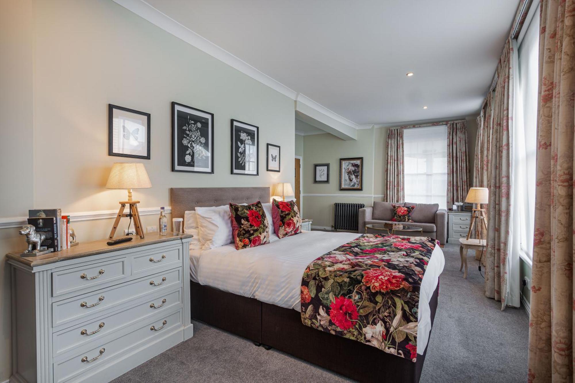 The White Horse Hotel, Romsey, Hampshire المظهر الخارجي الصورة